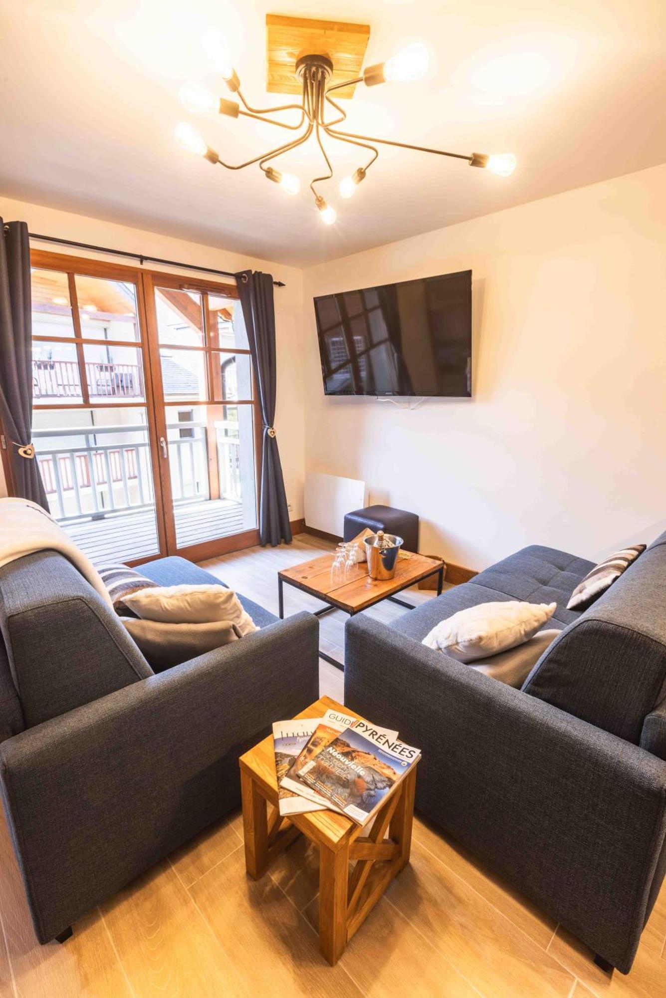 Le Rioumajou 2 - Grand T4 - Piscine - Centre St Lary Apartment Saint-Lary-Soulan Ngoại thất bức ảnh